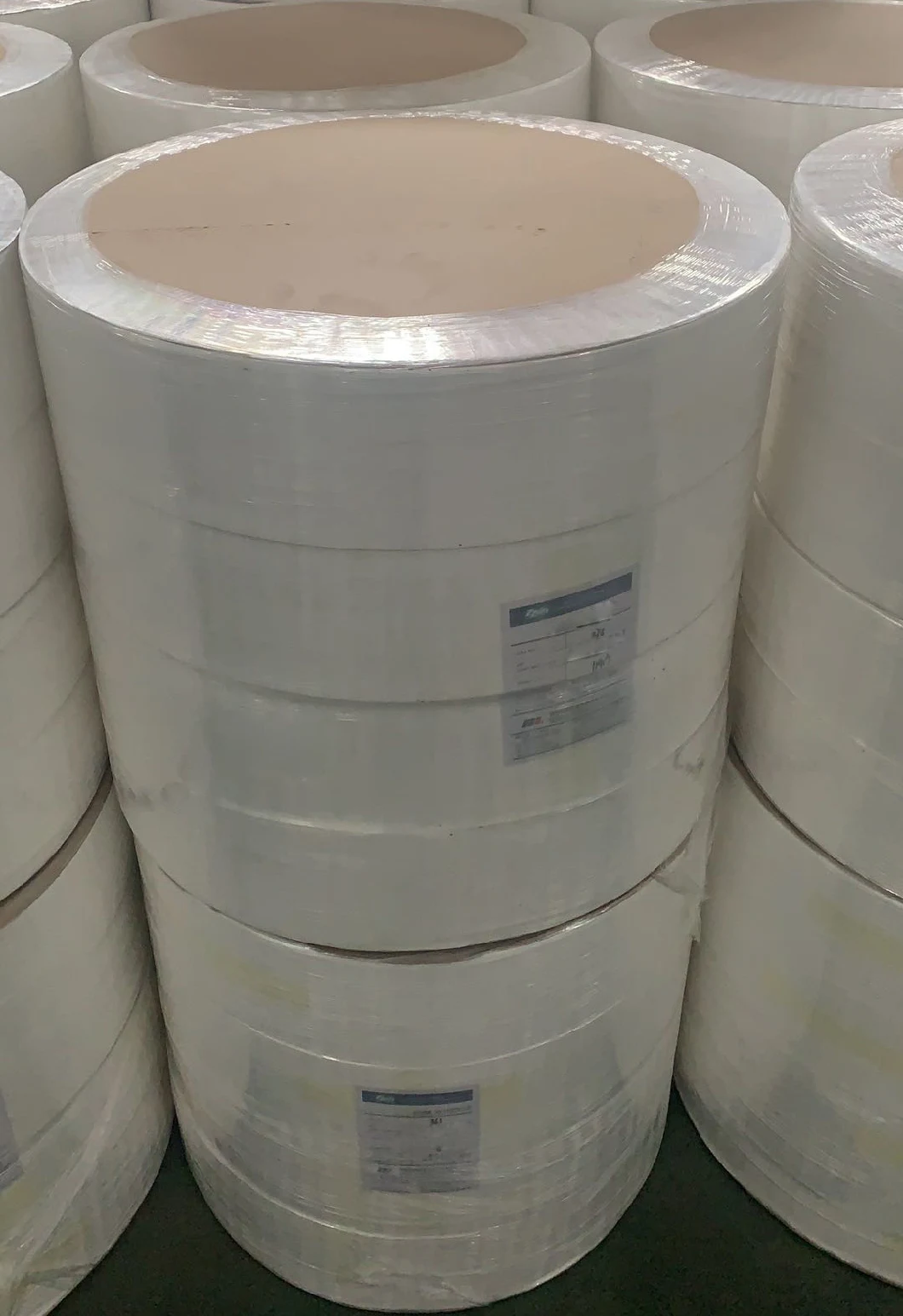 Raw Material Jumbo Roll Virgin Fluff Wood Pulp for Diapers and Sanitary Napkins Making