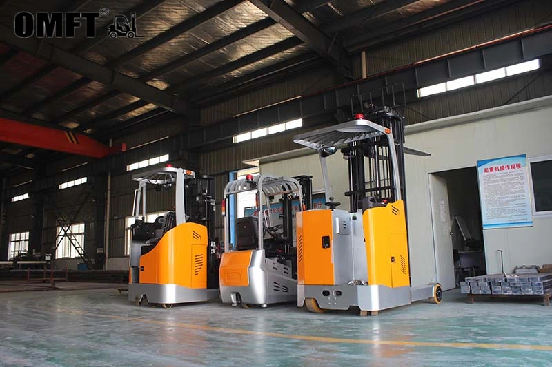 1.5-3 Ton 4 Wheel AC Motor Truck Li-ion Battery Reach Electric Forklift for Material Handing